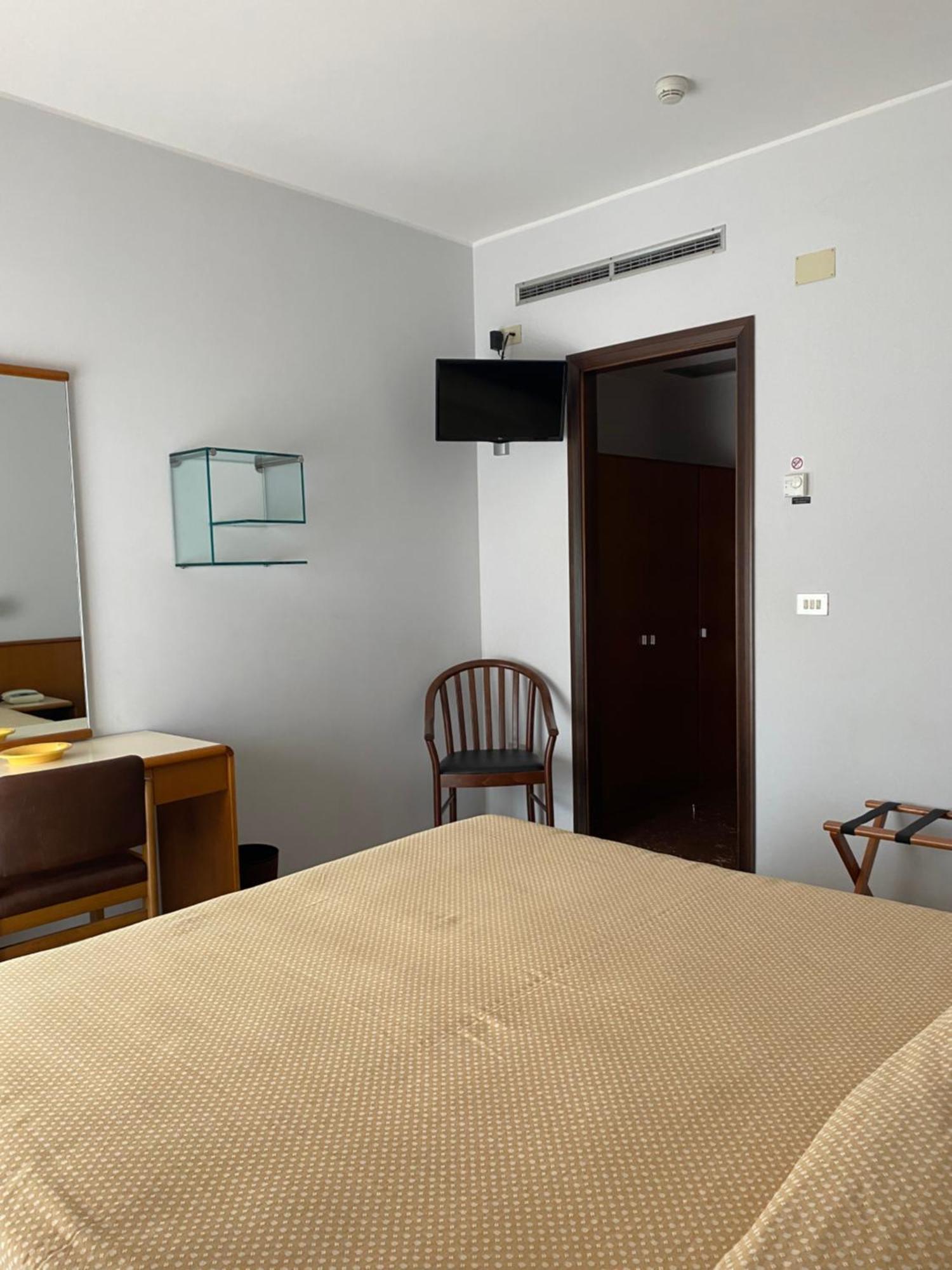 Hotel Astoria